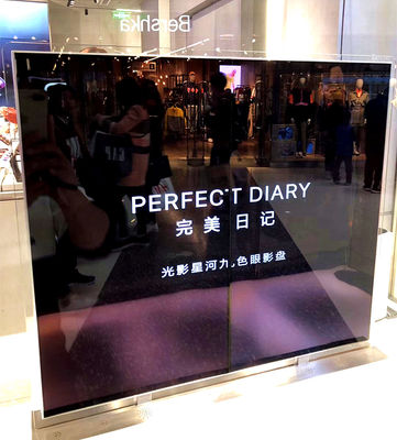 China Exposição transparente do brilho alto OLED para lêndeas do shopping 500 fornecedor